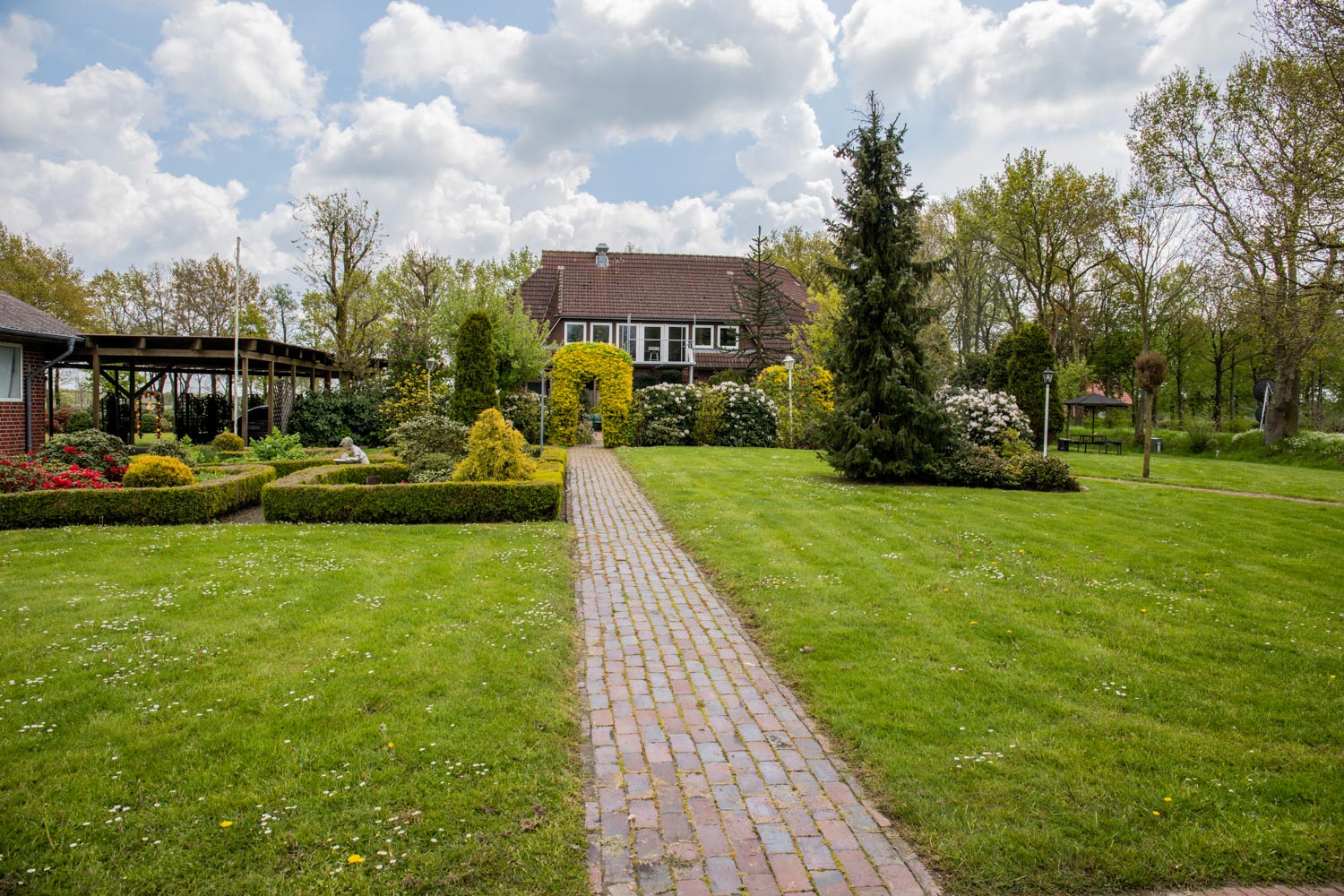 Themen- und Erlebnisgarten am Hof Moorblick in Großefehn