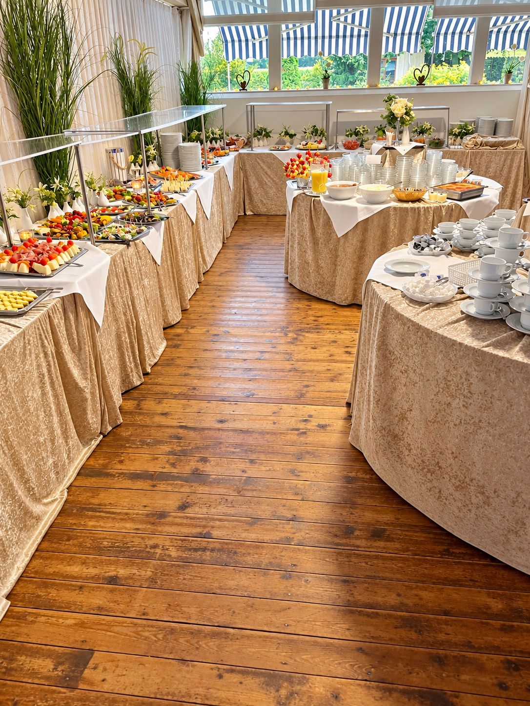 Buffet-Tafel im Festsaal vom Hof Moorblick