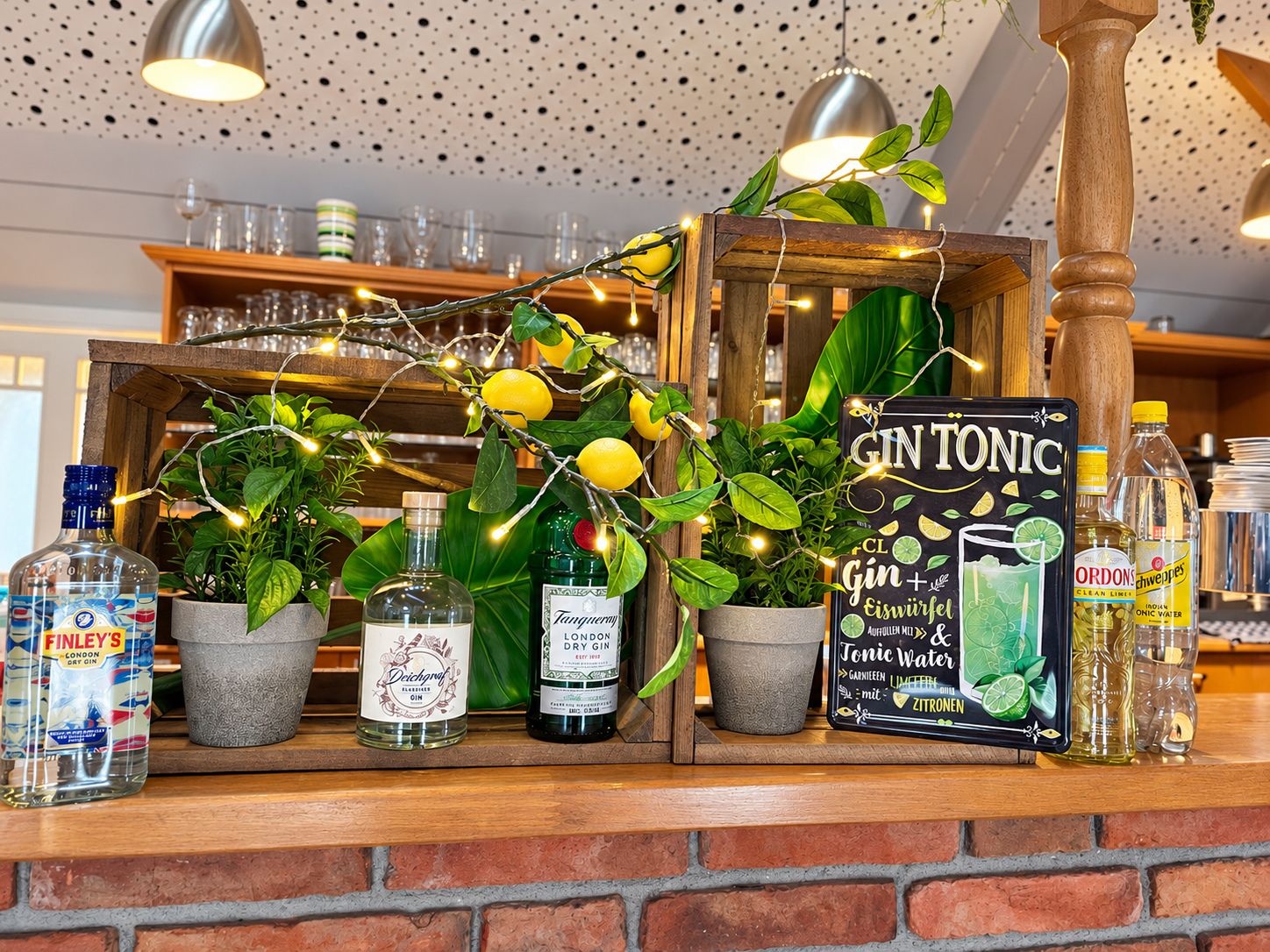 Gin-Bar an der Theke